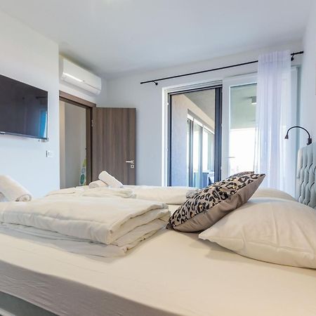 Km Exclusive Apartments Zadar Room photo